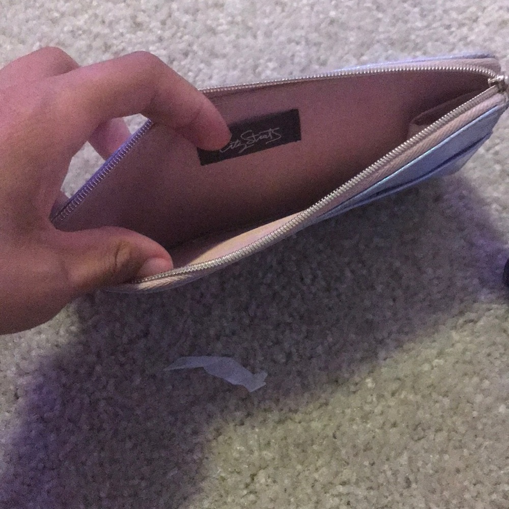 Wallets - Picture 4 of 7